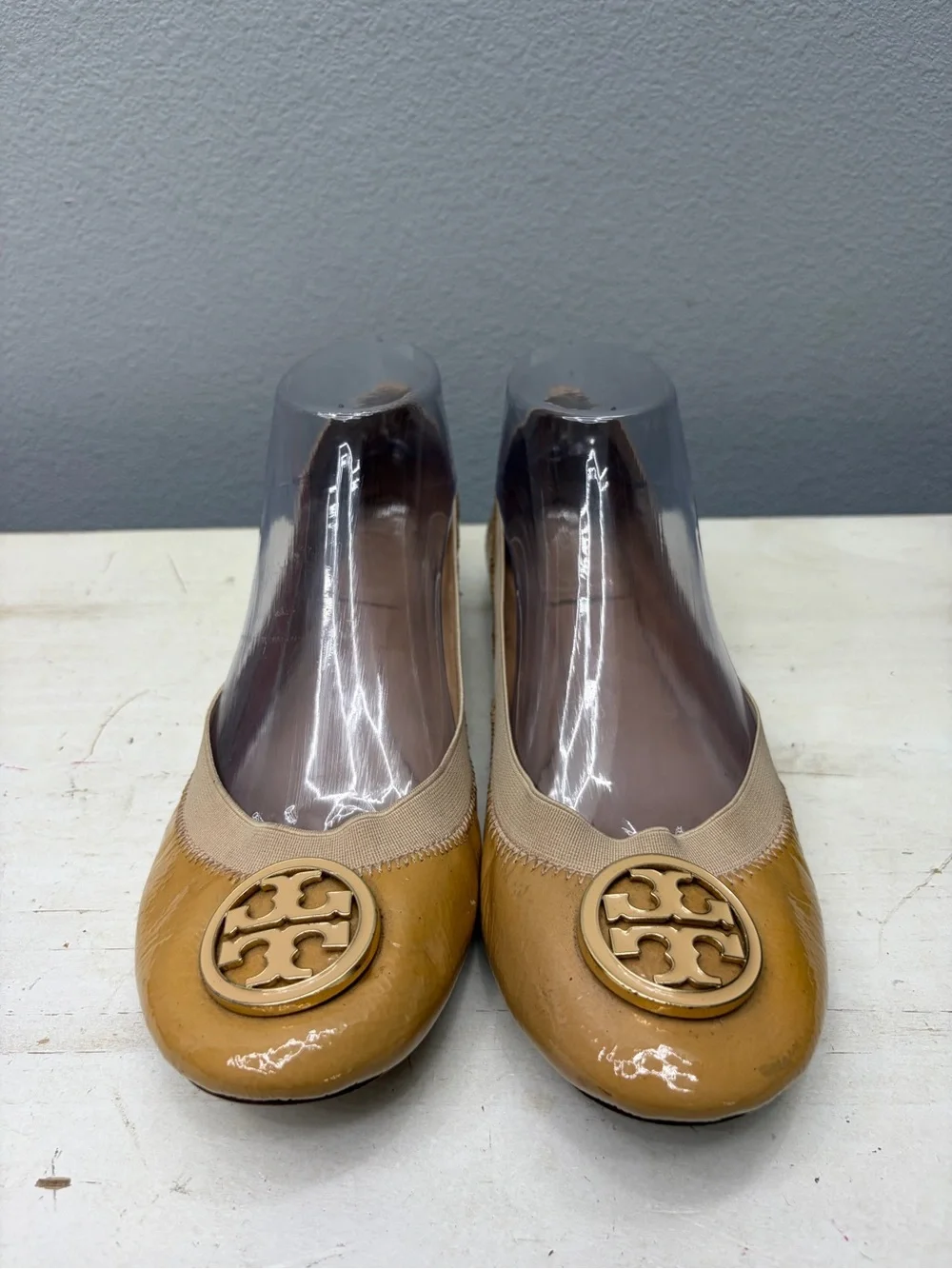 Tory Burch Brown Parent Leather Coraline Flats Size 8